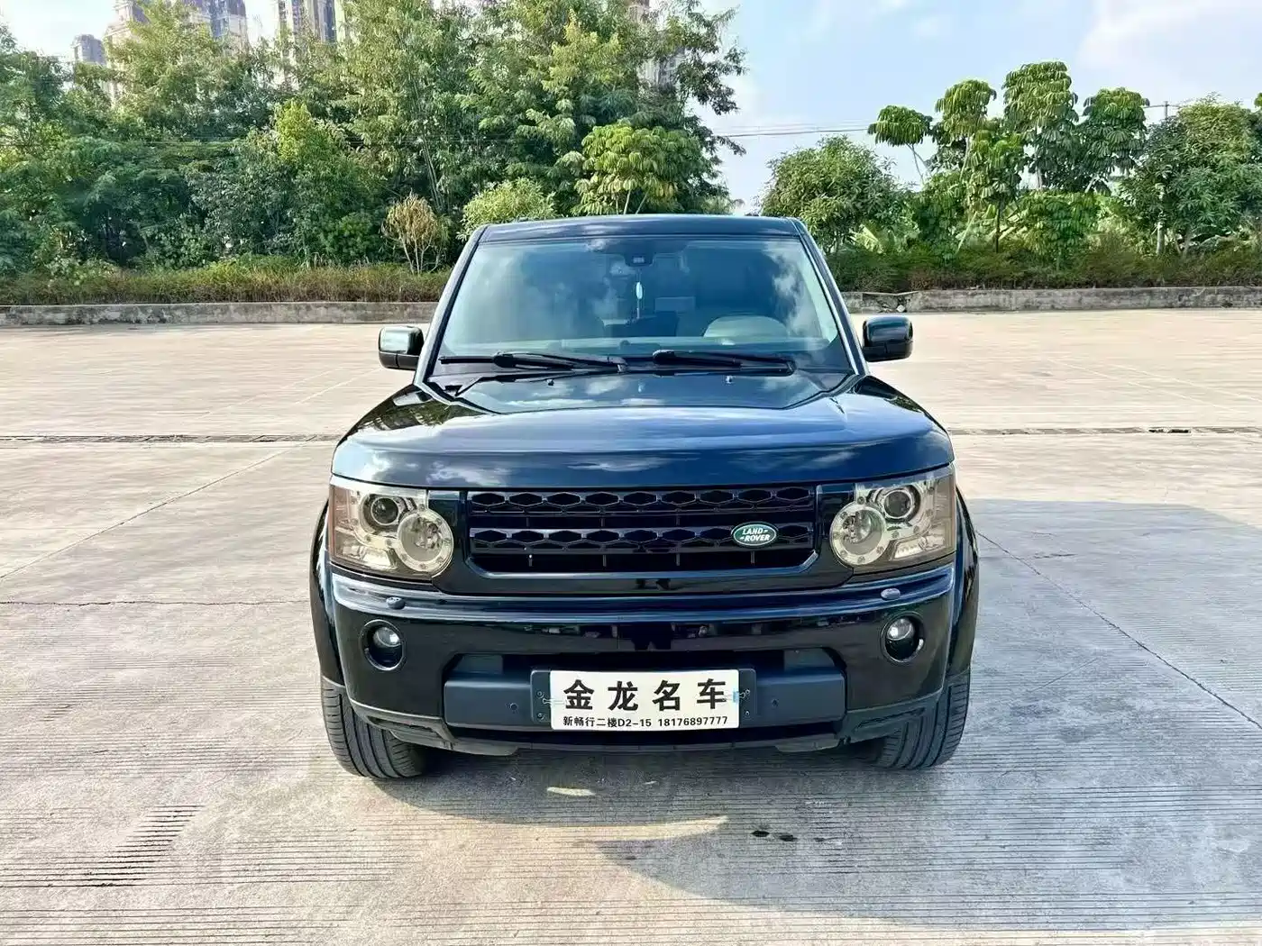 Land Rover Discovery 2010 4.0 V6 HSE Petrol фото 2