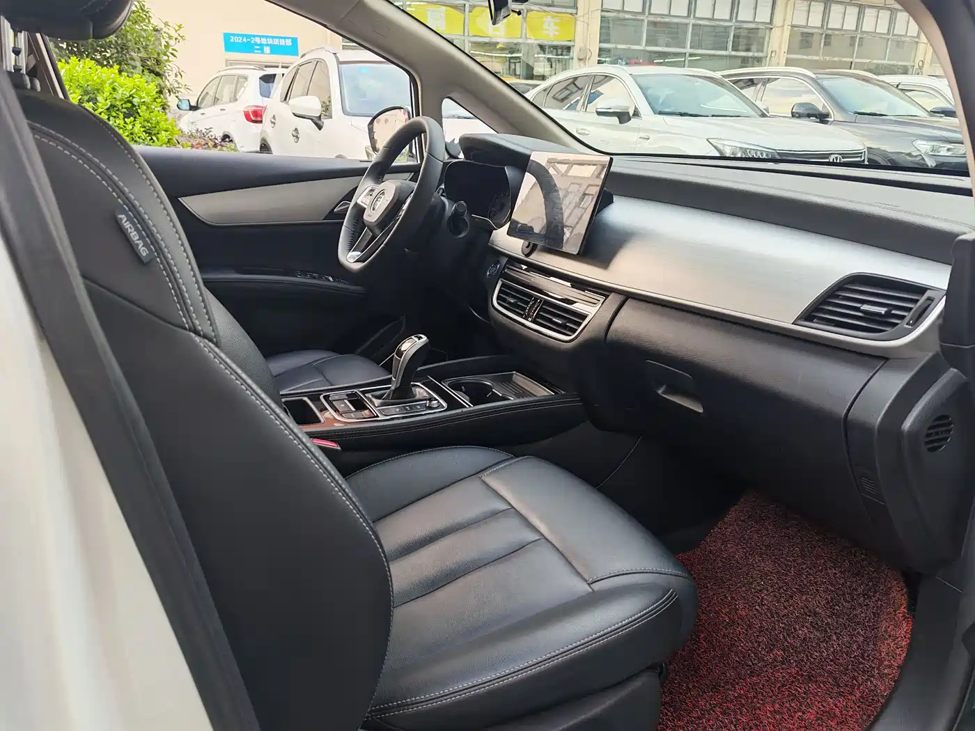 BYD Song MAX 2021 Upgrade 1.5T Automatic Luxury Edition 6-Seater фото 19