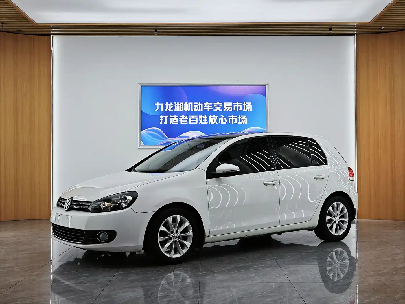 Volkswagen Golf 2013 2012 1.6 Manual Comfort Type