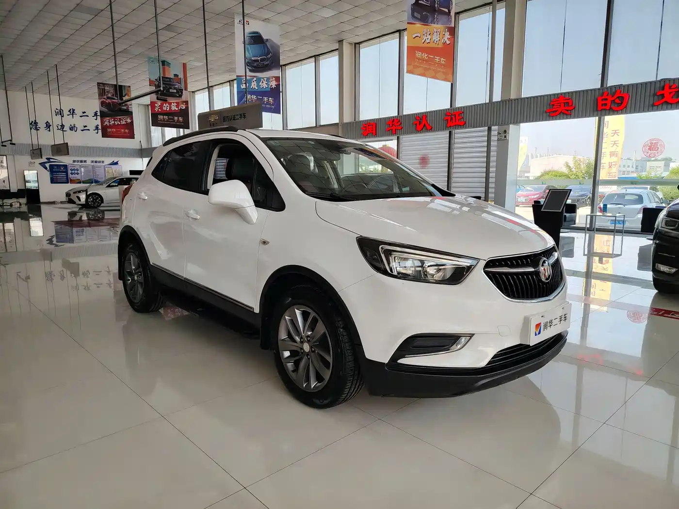 Buick Encore 2016 18T Automatic 2WD Urban Leading фото 3