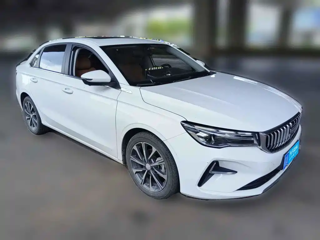 Фото 3 - Geely Emgrand