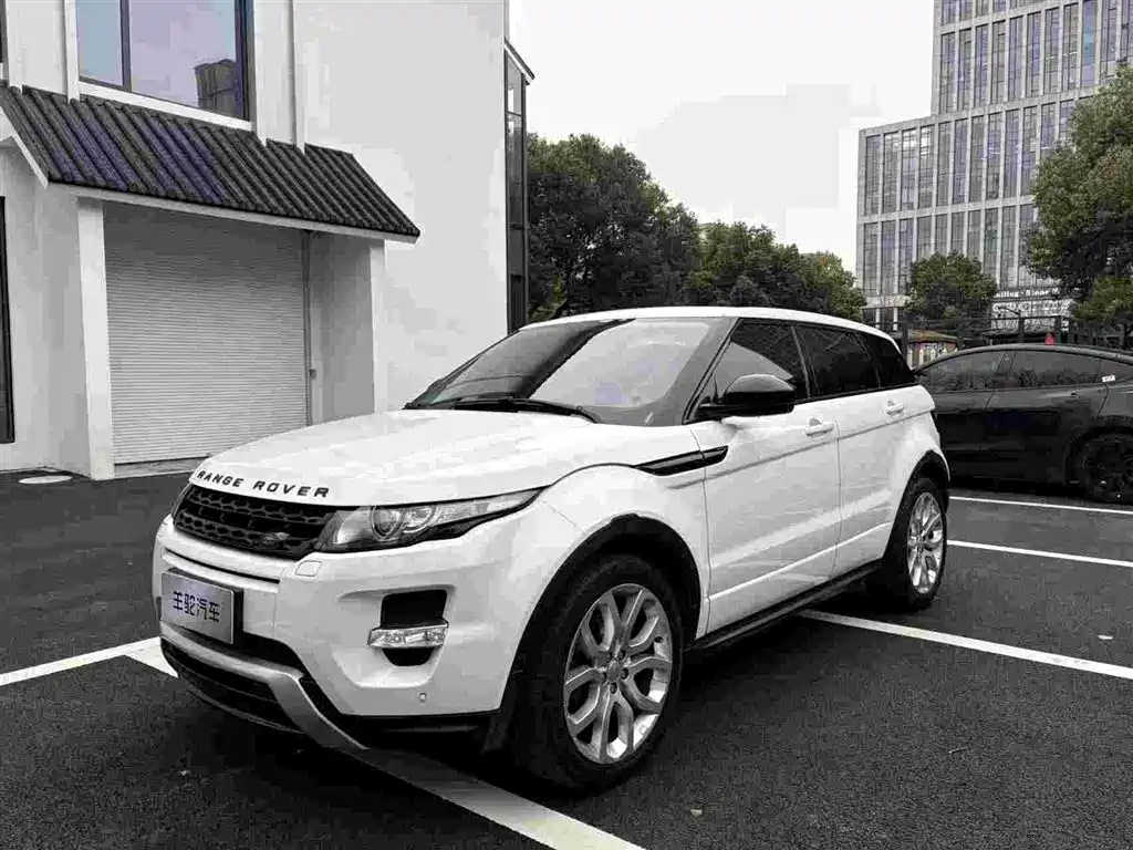 Land Rover Range Rover Evoque (Import) 2013 2.0T 5-door Dynamic Edition фото 4