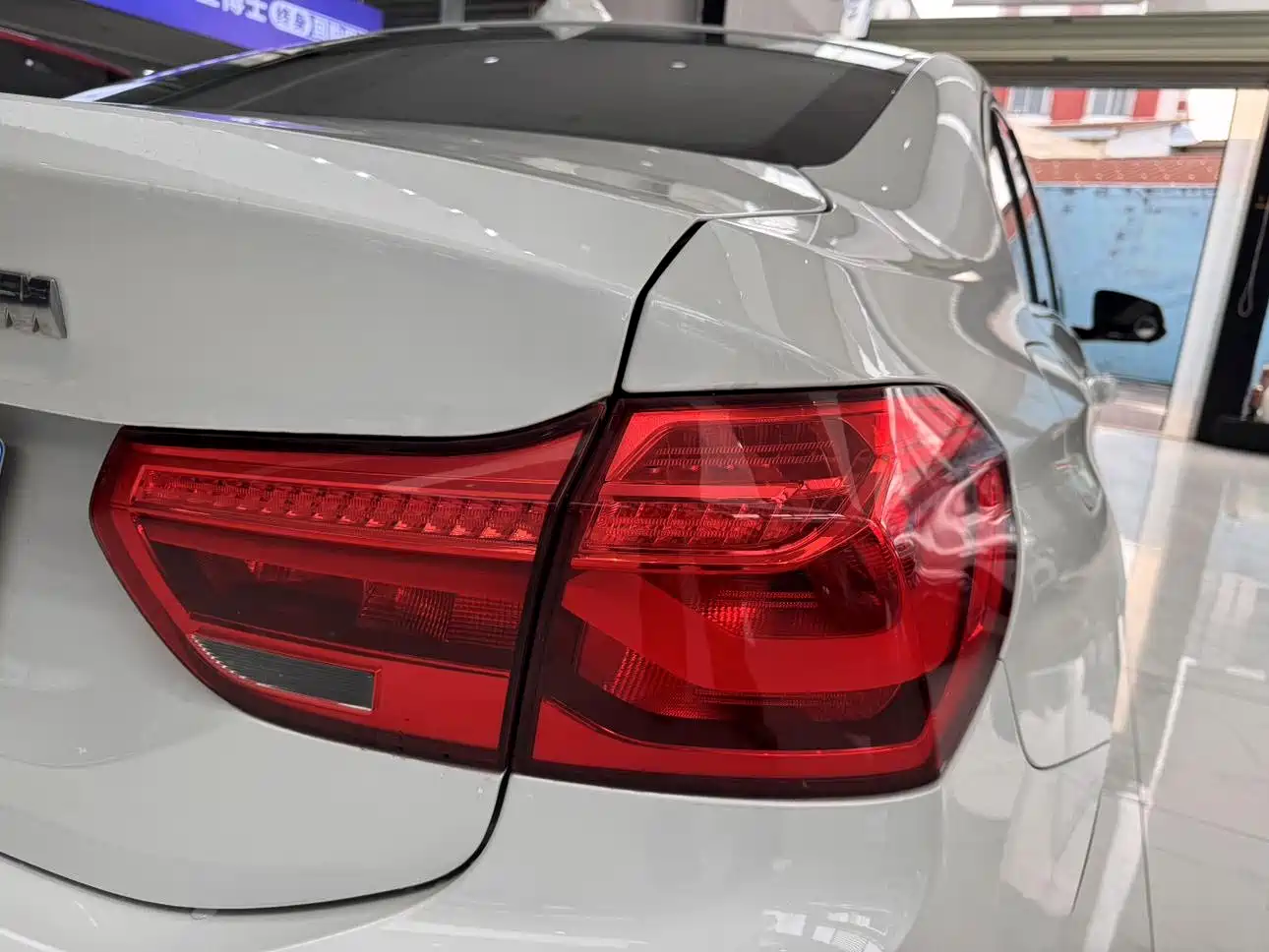 BMW 1 Series 2018 118i Sport Edition фото 6