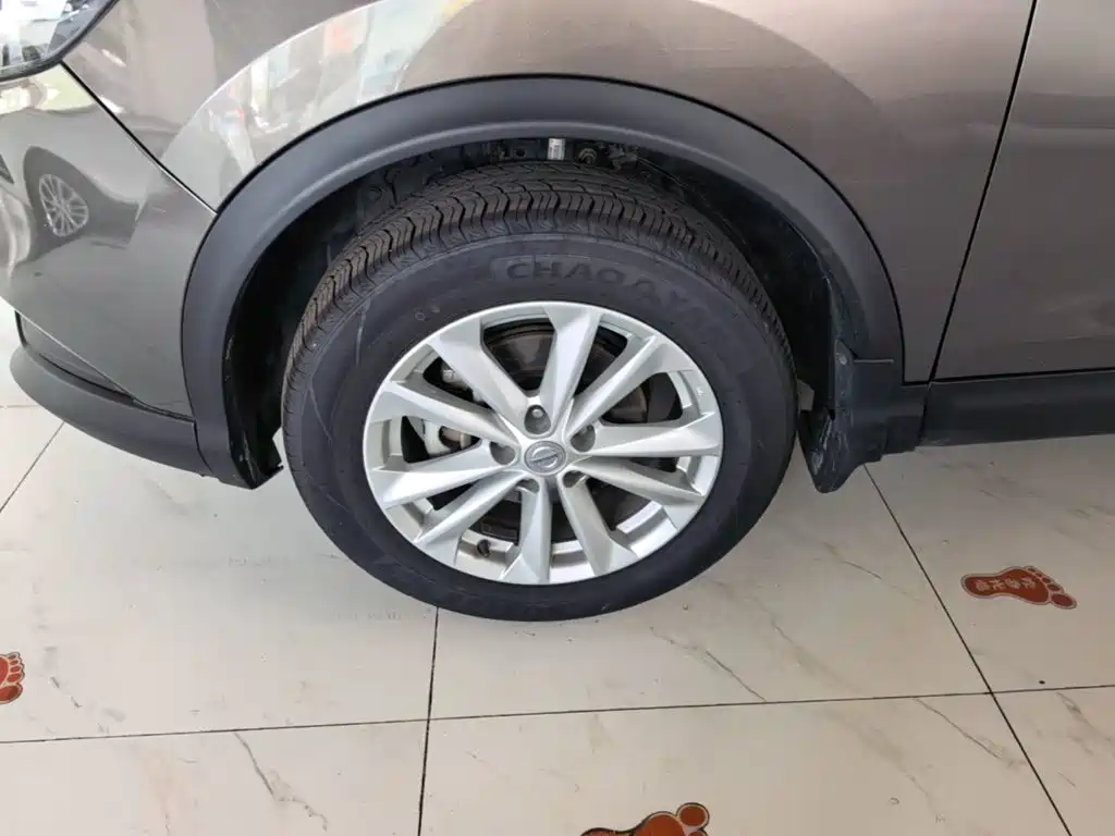 Фото 23 - Nissan Qashqai