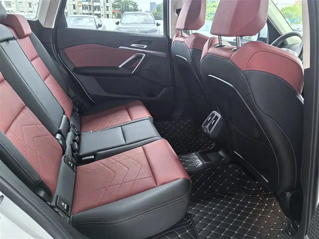 BMW X1 2024 sDrive25Li M Sport Package фото 9