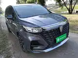 Фото 4 - Roewe iMAX8