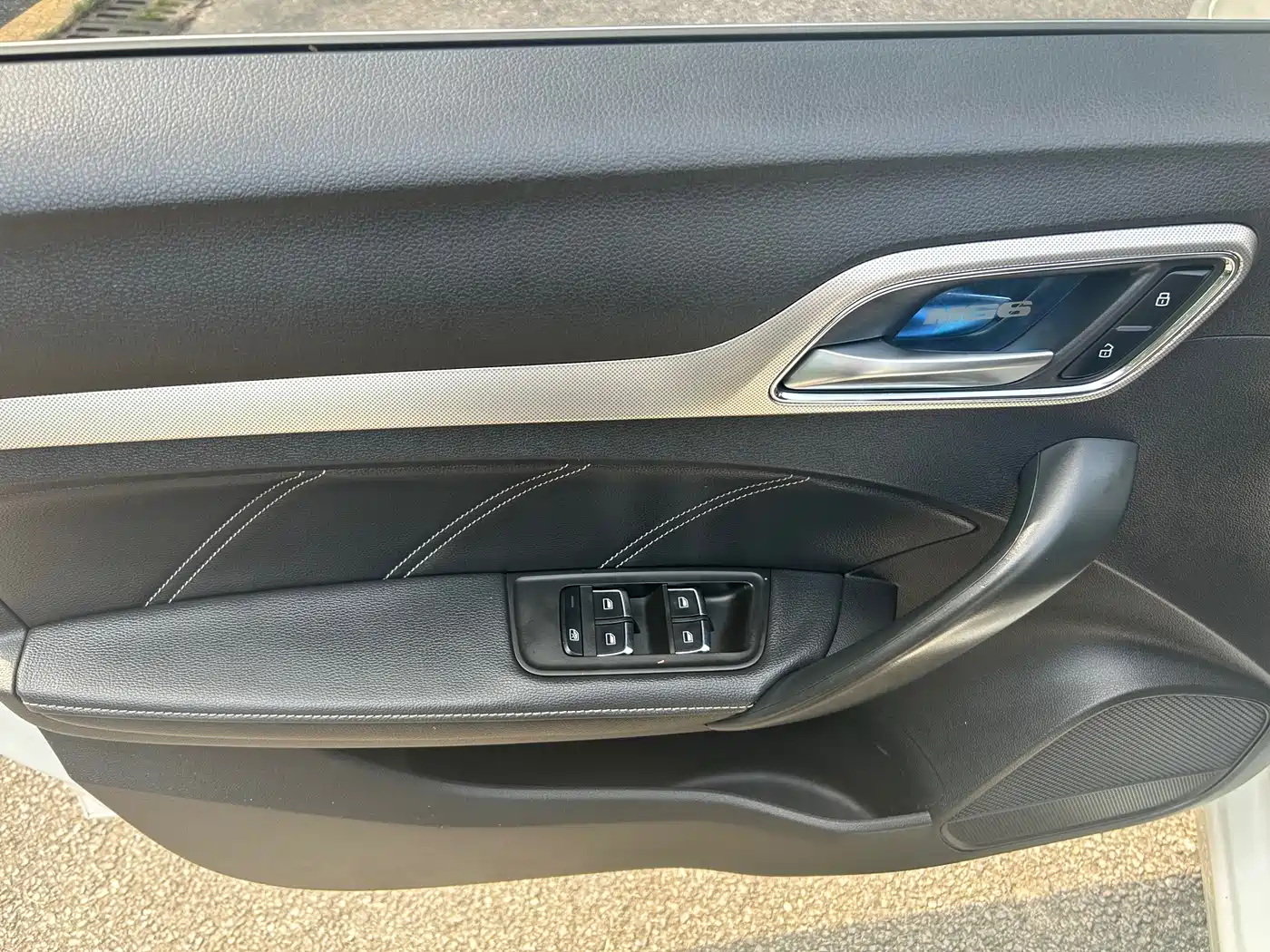 MG MG6 2018 2017 20T Automatic Luxury Smart Connect Version (China V)