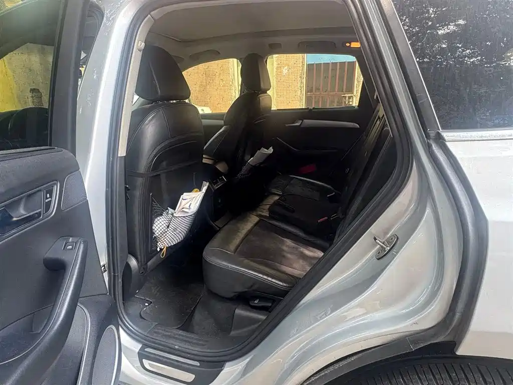 Audi Q5 2011 2.0TFSI Dynamic фото 5