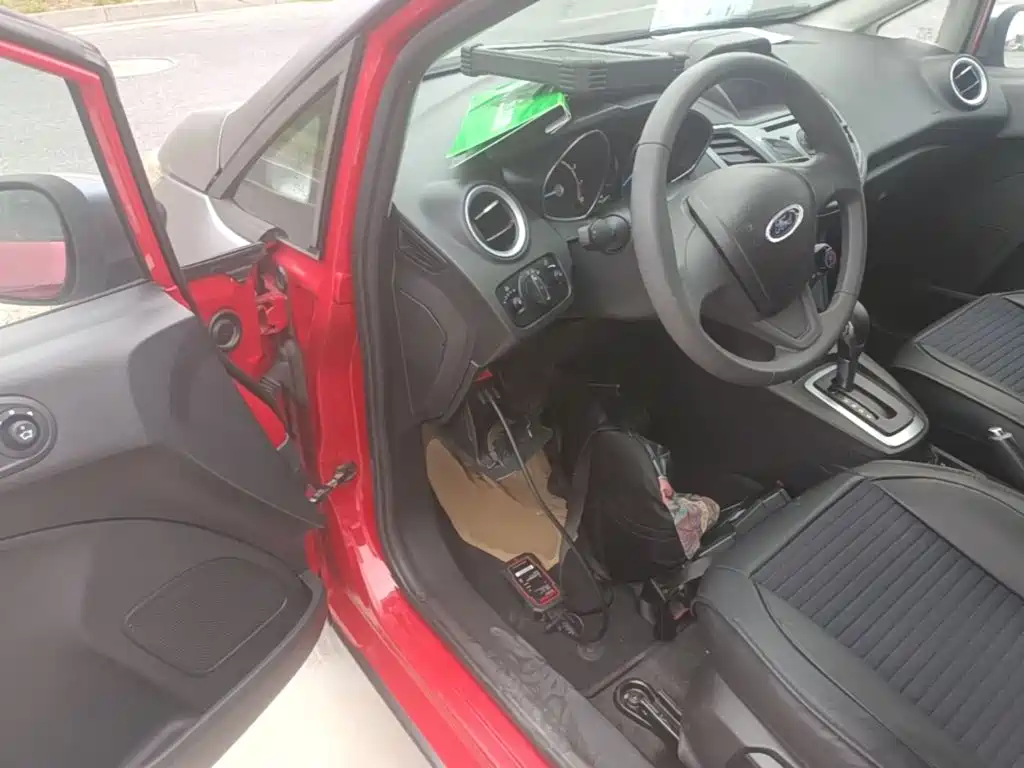 Ford Fiesta 2016 2013 Hatchback 1.5L Automatic Fashion