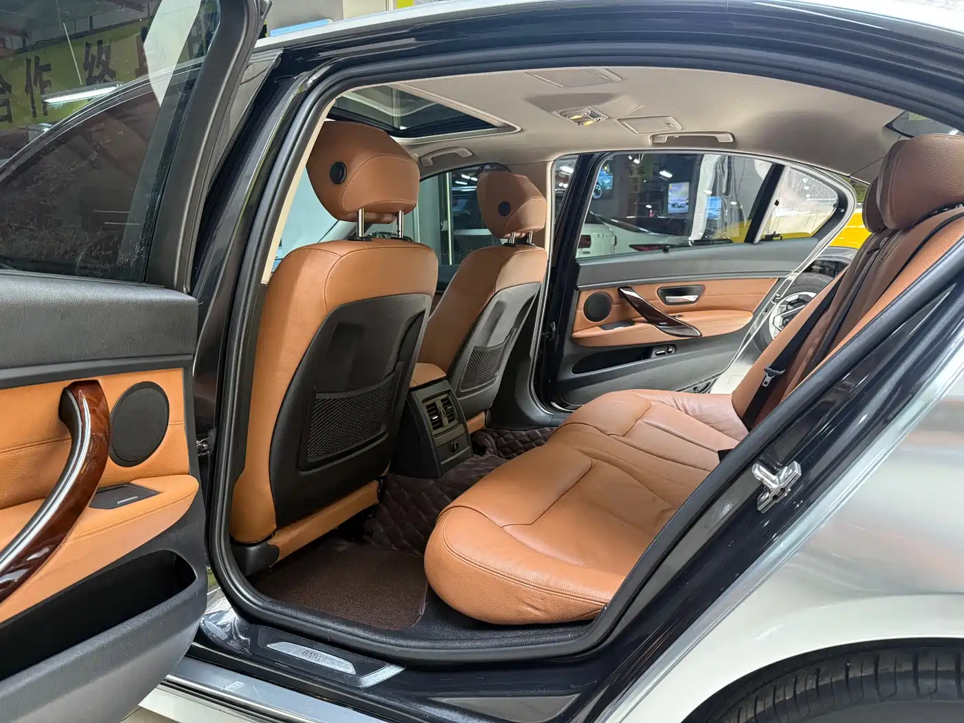 BMW 3 Series 2012 2013 Facelift 328Li Luxury Design Package