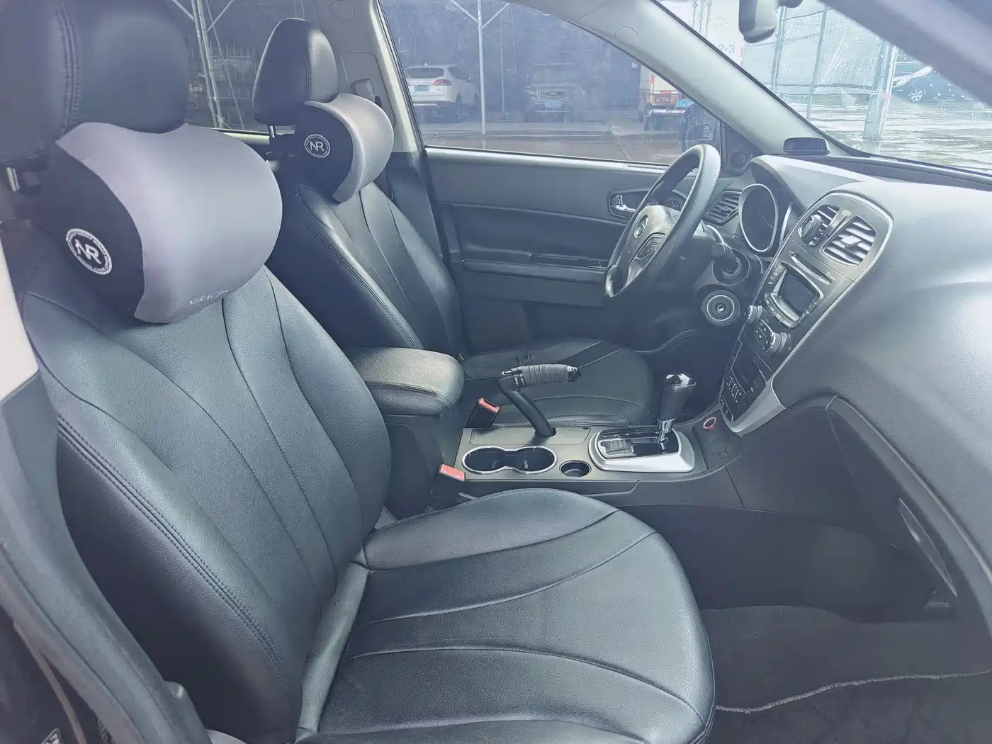 GAC Trumpchi Trumpchi GS5 2014 2014 2.0L Automatic 2WD Premium Edition