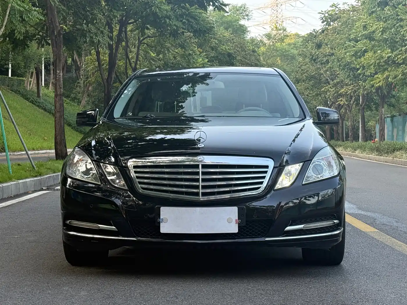 Mercedes-Benz E-Class 2012 2012 E 200 L CGI Elegance