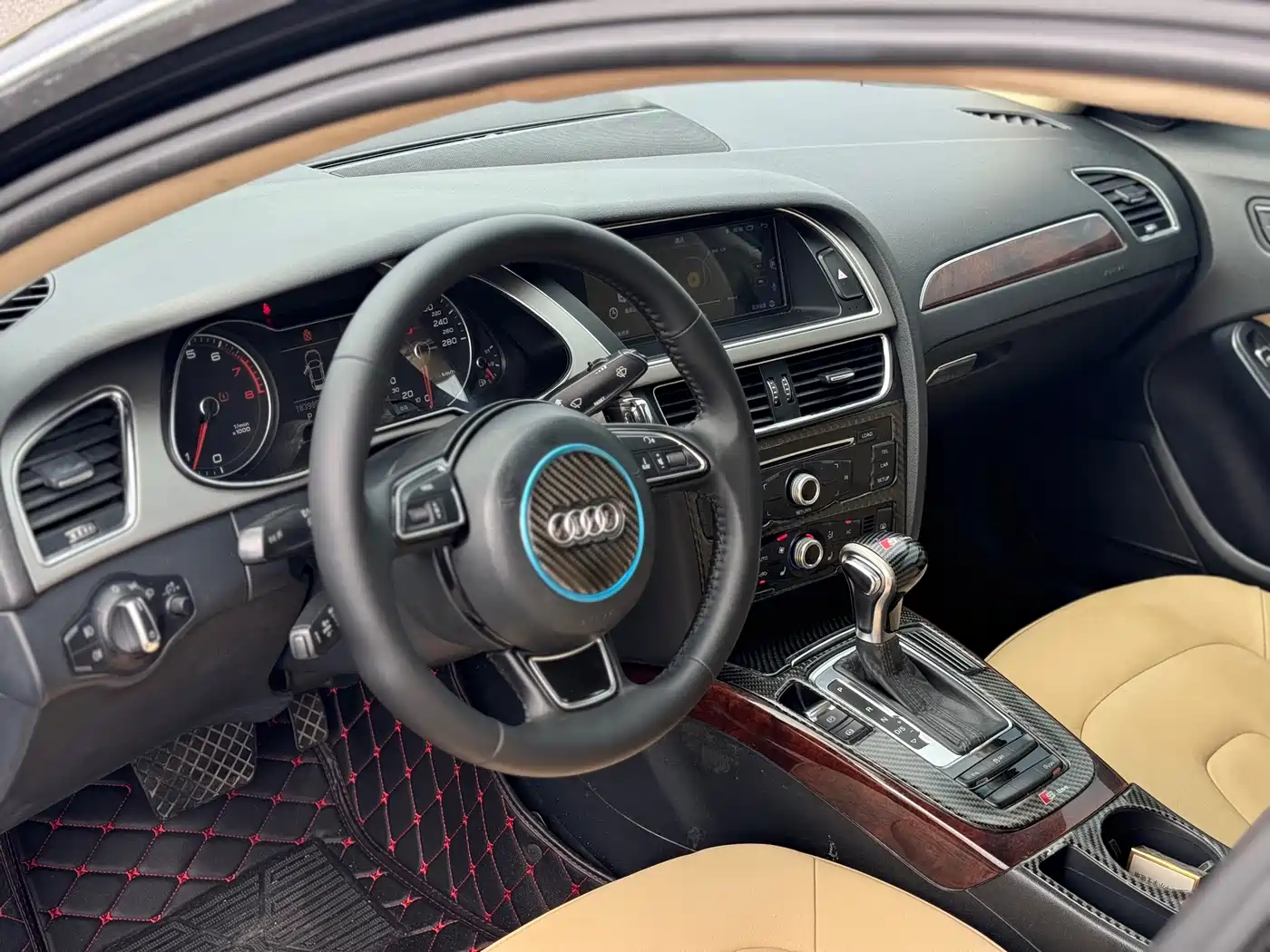 Audi A4L 2013 35 TFSI Automatic Standard фото 14
