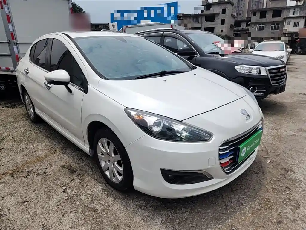 Peugeot 308 2014 Model Joy Edition Classic 1.6L Automatic Trend Style фото 4