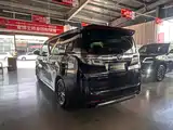 Фото 6 - Toyota Vellfire