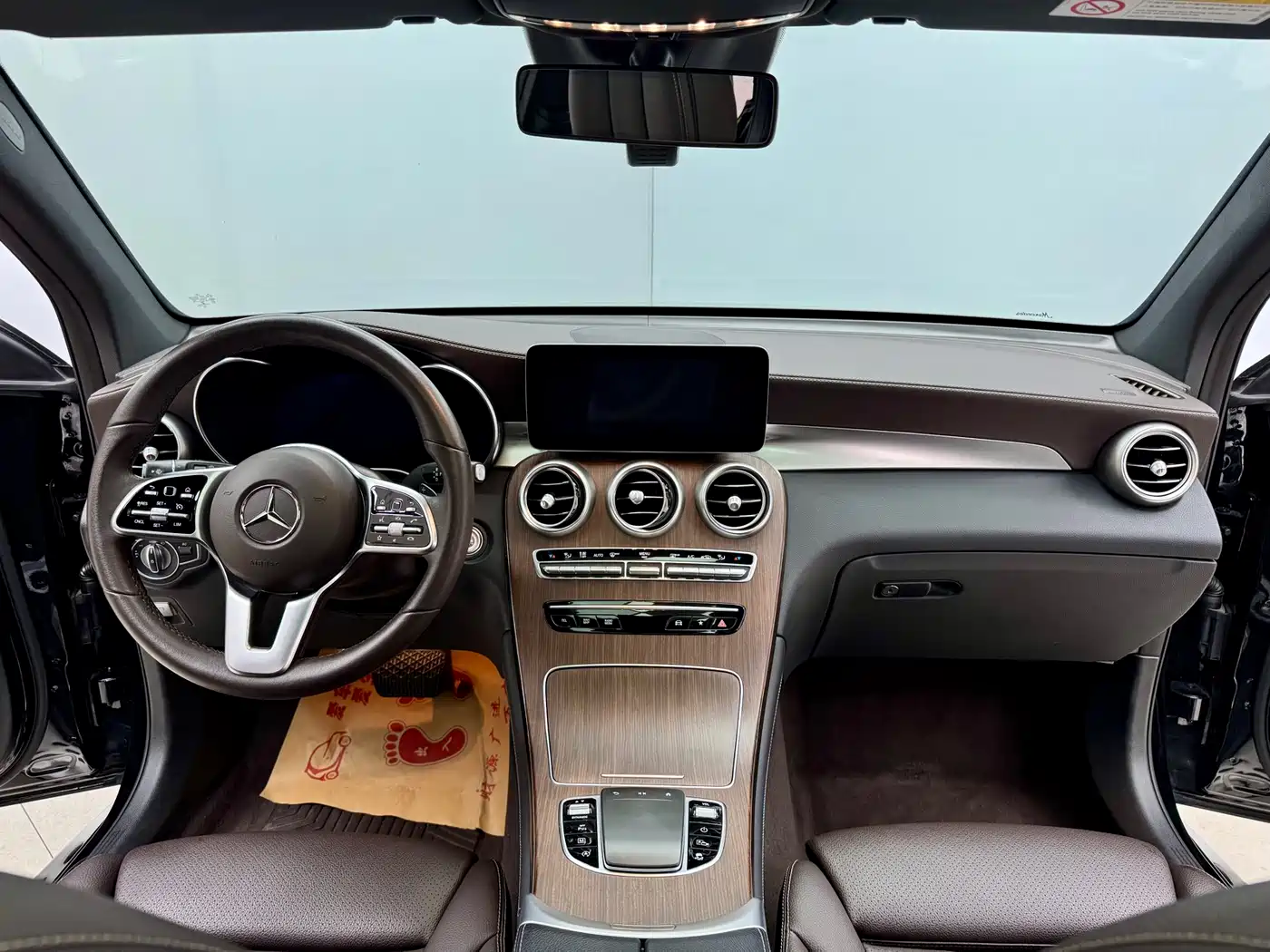 Mercedes-Benz GLC 2021 GLC 300 L 4MATIC Sporty фото 20