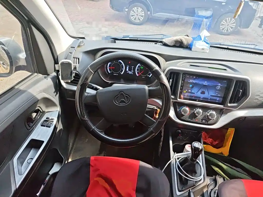 Changan Kaicheng Changan Ruixing M60 2023 2023 1.6L CNG Comfort Bus 6-Seater