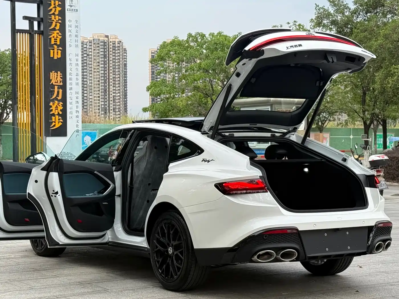 MG MG7 2026 Model 2.0T Trophy+ Super Sport Edition фото 19