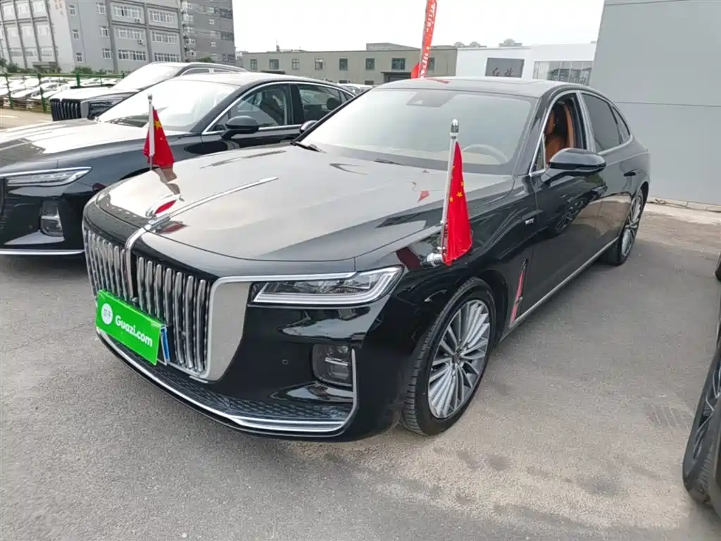 Hongqi H9 2022 2.0T Smart Connect Flag Enjoy Edition фото 2