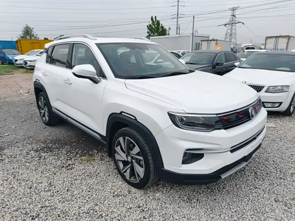 Photo 4 - Changan CS35 PLUS