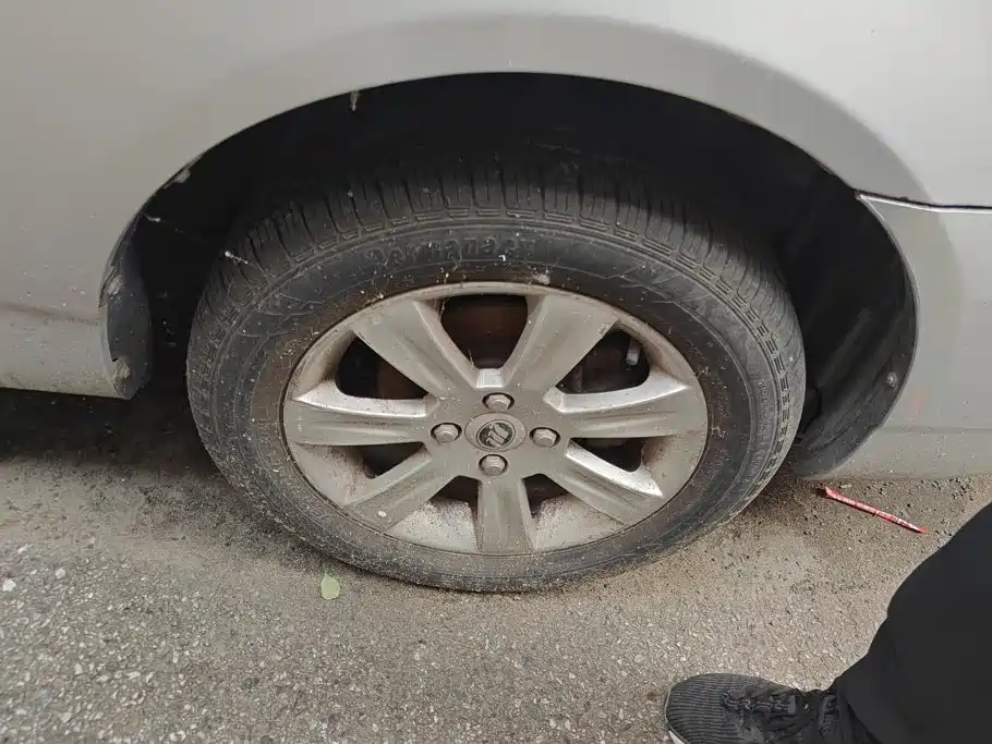 Lifan 620 2016 2012 1.5L Manual Flagship