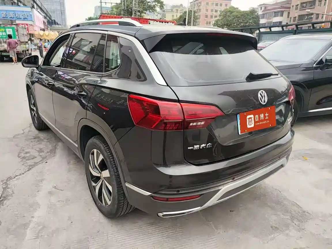 Volkswagen Tayron 2020 330TSI 2WD Luxury Smart Edition фото 6