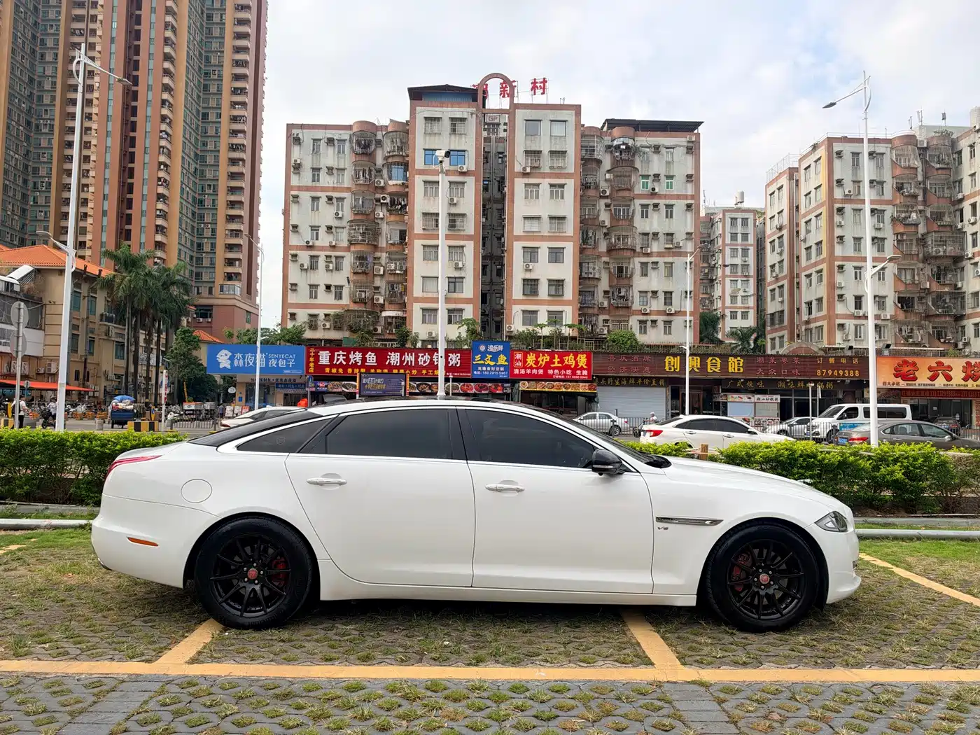 Jaguar XJ 2018 2016 XJL 3.0 SC 2WD Elegance Business Edition