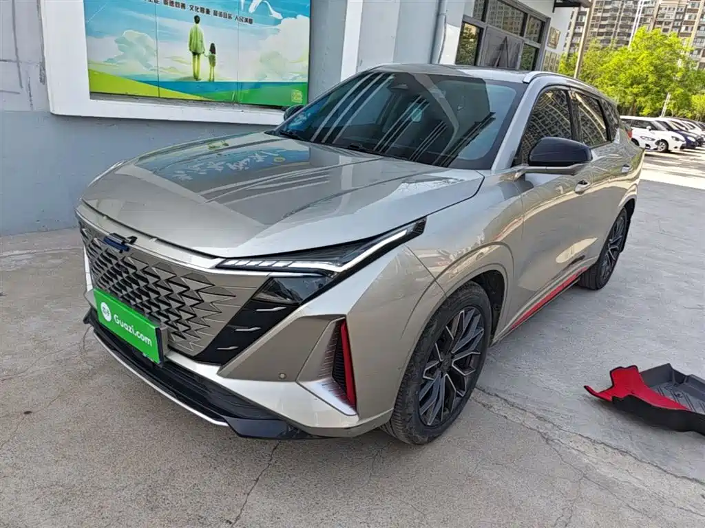 Changan Oshan Z6 2023 Blue Whale 1.5T DCT Smart Leader