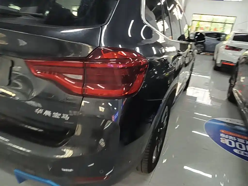 BMW iX3 2021 Facelift Leading фото 8