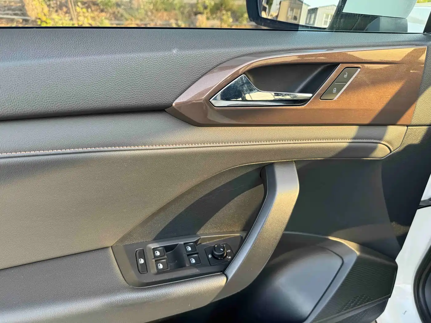 Volkswagen Tharu 2019 280TSI FWD Luxury Edition China VI фото 12