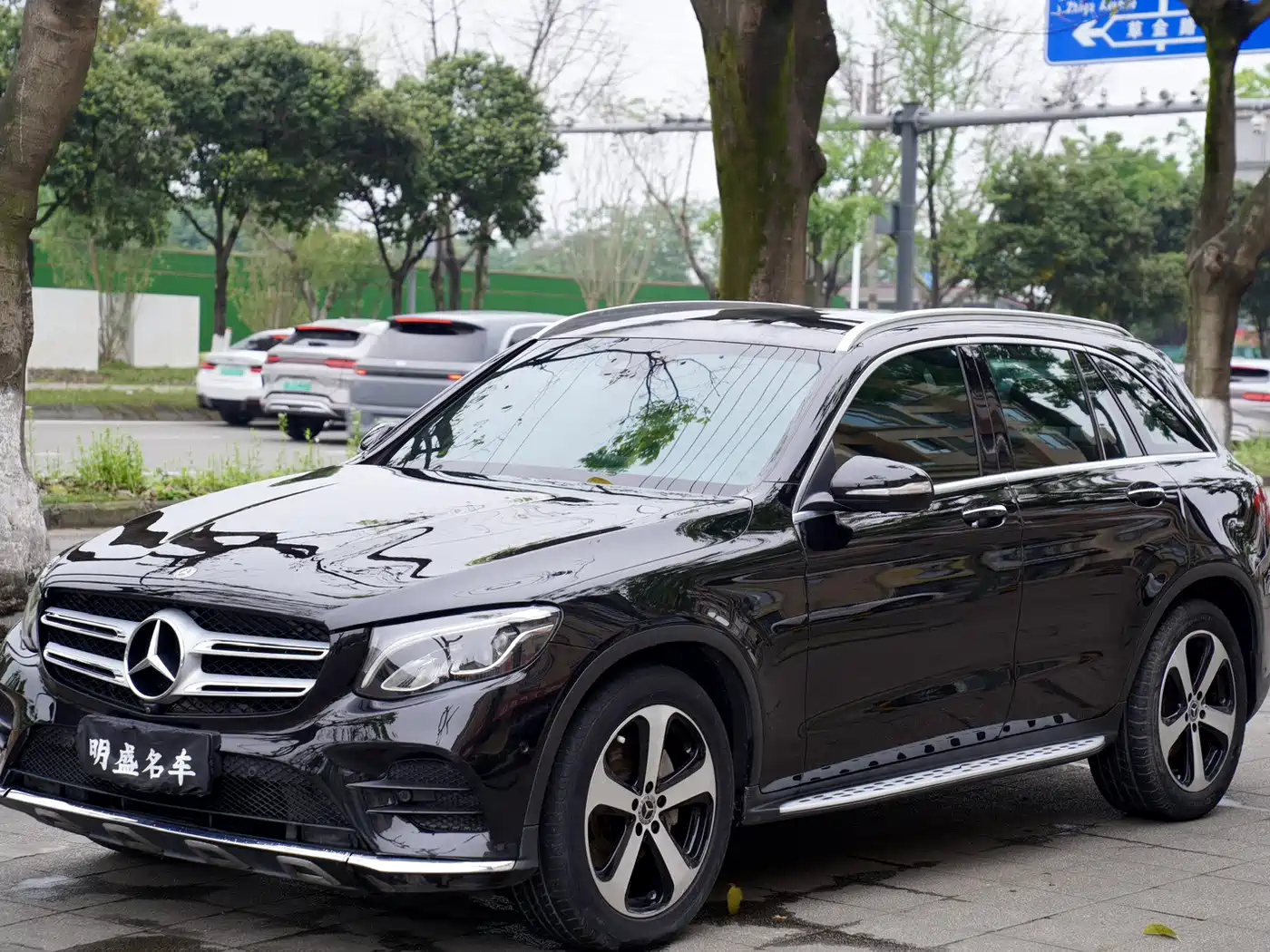Mercedes-Benz GLC 2018 GLC 260 4MATIC Luxury фото 3