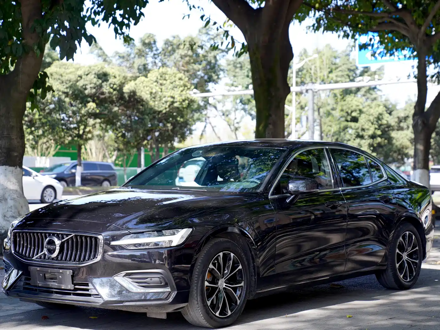 VOLVO S60