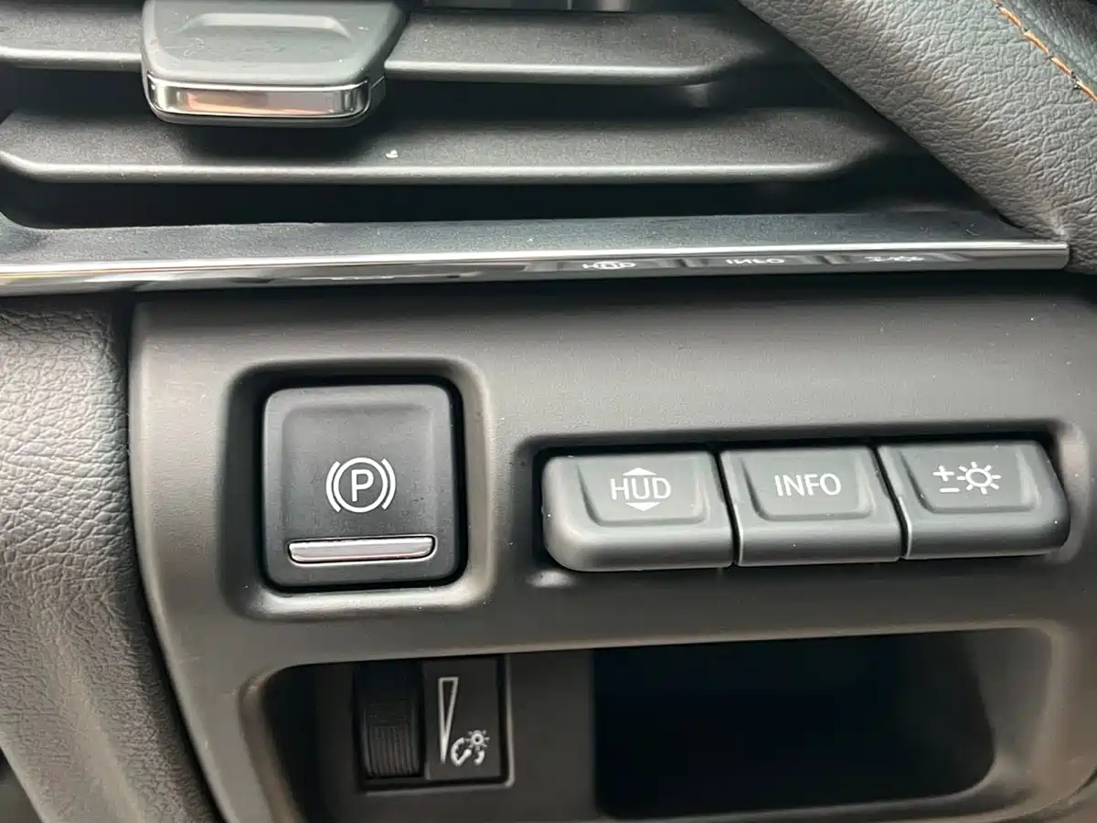 Cadillac CT5 2023 28T Platinum Style фото 15