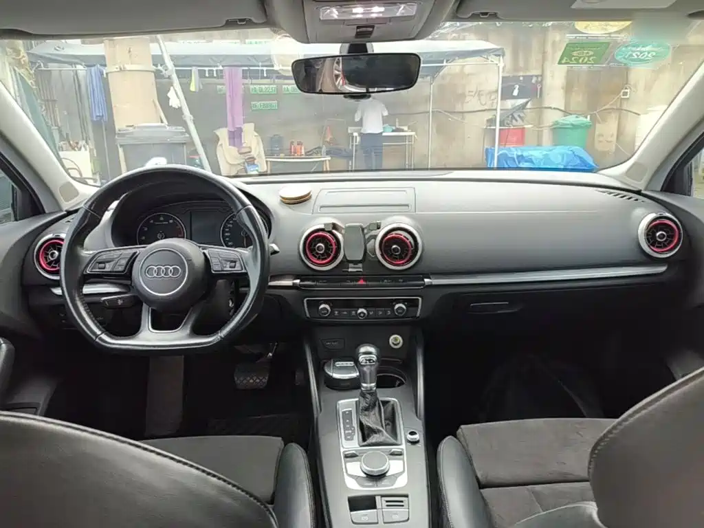 Фото 10 - Audi A3