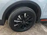 Фото 23 - Geely Atlas