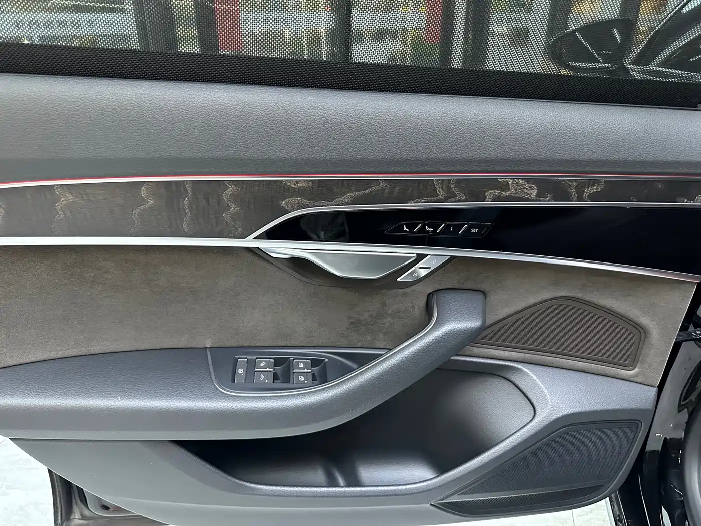 Audi A8 2021 A8L 50 TFSI quattro Comfort фото 12