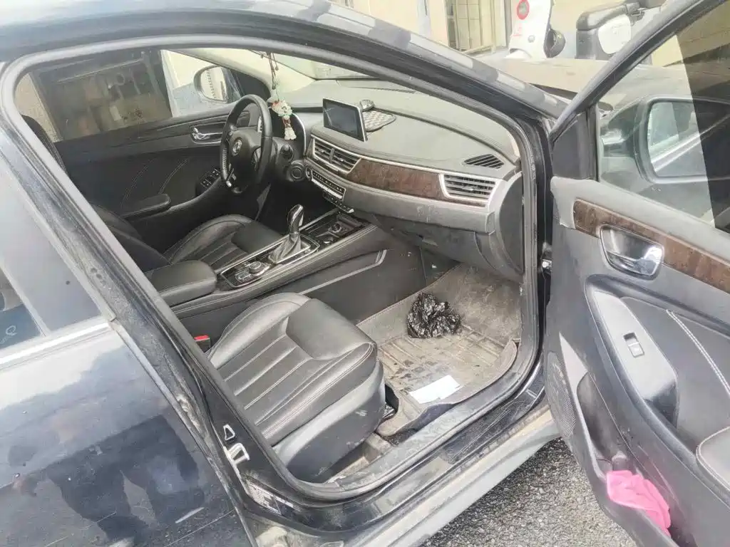 Dongfeng Fengguang Fengguang 580 2020 2020 1.5T CVT Luxury