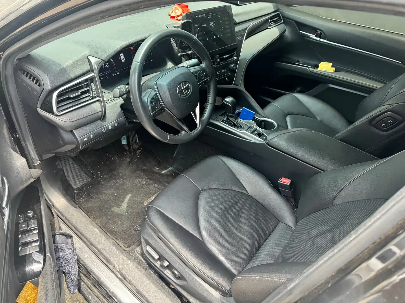Toyota Camry 2021 2.5G Luxury Edition фото 2