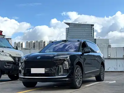 NIO ES8