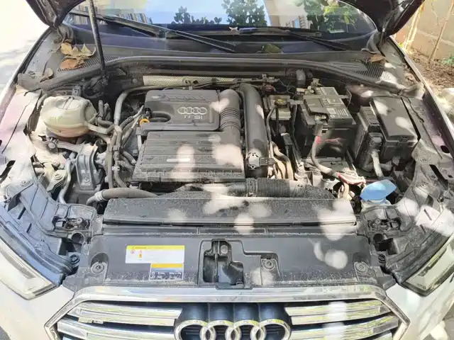 Audi A3 2018 30th Anniversary Limousine 35 TFSI Progressive — фото 3