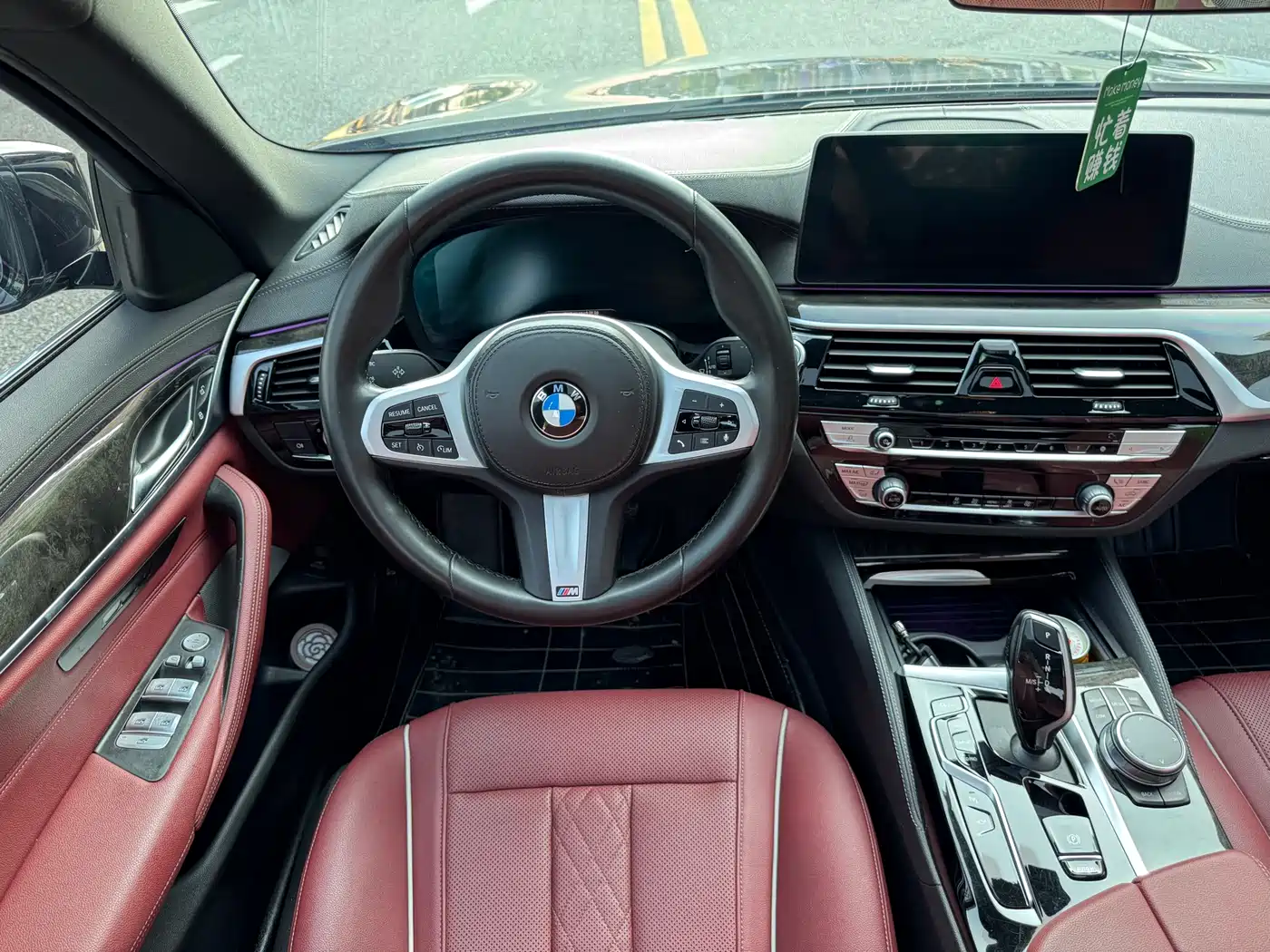 BMW 5 Series 2021 525Li M Sport Package фото 14