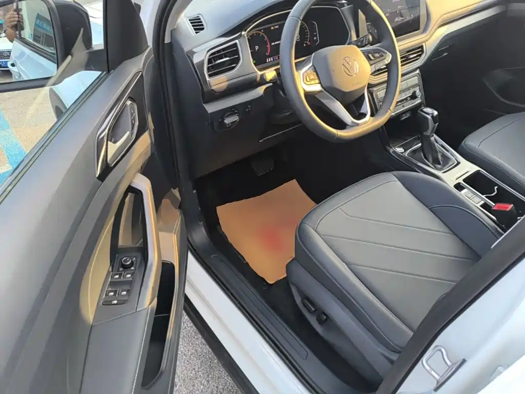 Volkswagen Tharu 2025 2026 New Sharp 300TSI Enjoyment Edition