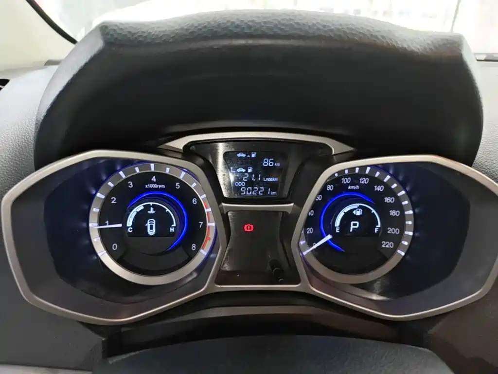 JAC Motors Refine S3 2015 2014 1.5L CVT Luxury