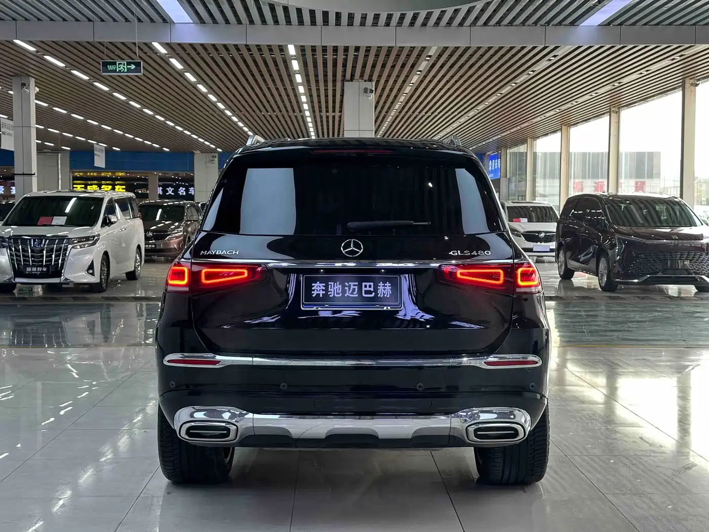 Mercedes-Benz Maybach GLS 2022 GLS 480 4MATIC фото 15