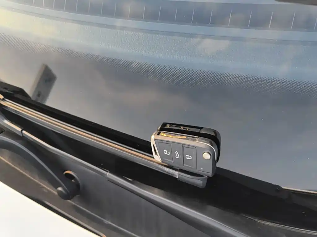Volkswagen Tharu 2025 2026 New Sharp 300TSI Enjoyment Edition