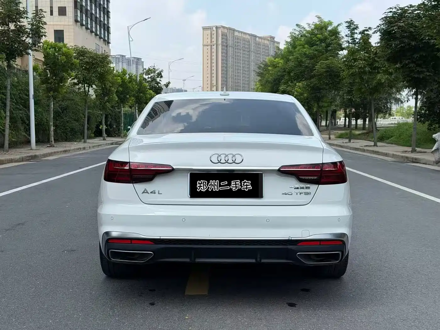 Фото 8 - Audi A4L