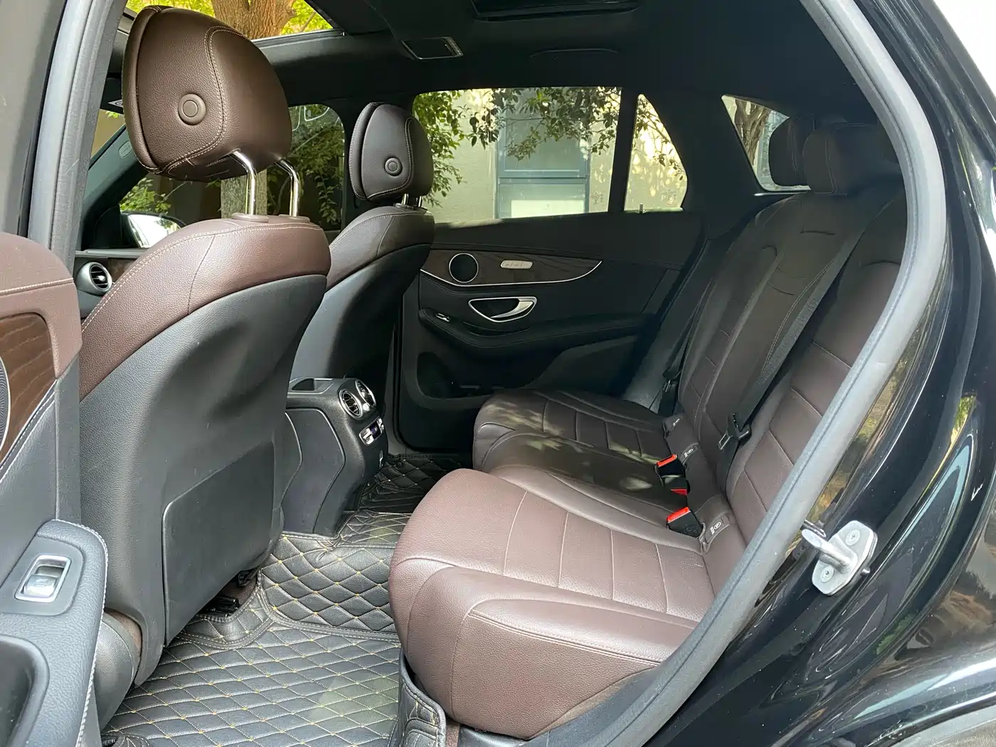 Mercedes-Benz GLC 2020 Facelift GLC 300 L 4MATIC Dynamic фото 7