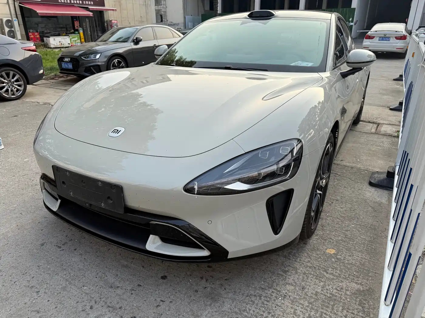 Xiaomi Auto Xiaomi SU7 2024 RWD Ultra Long Range Advanced Smart Driving Pro Edition