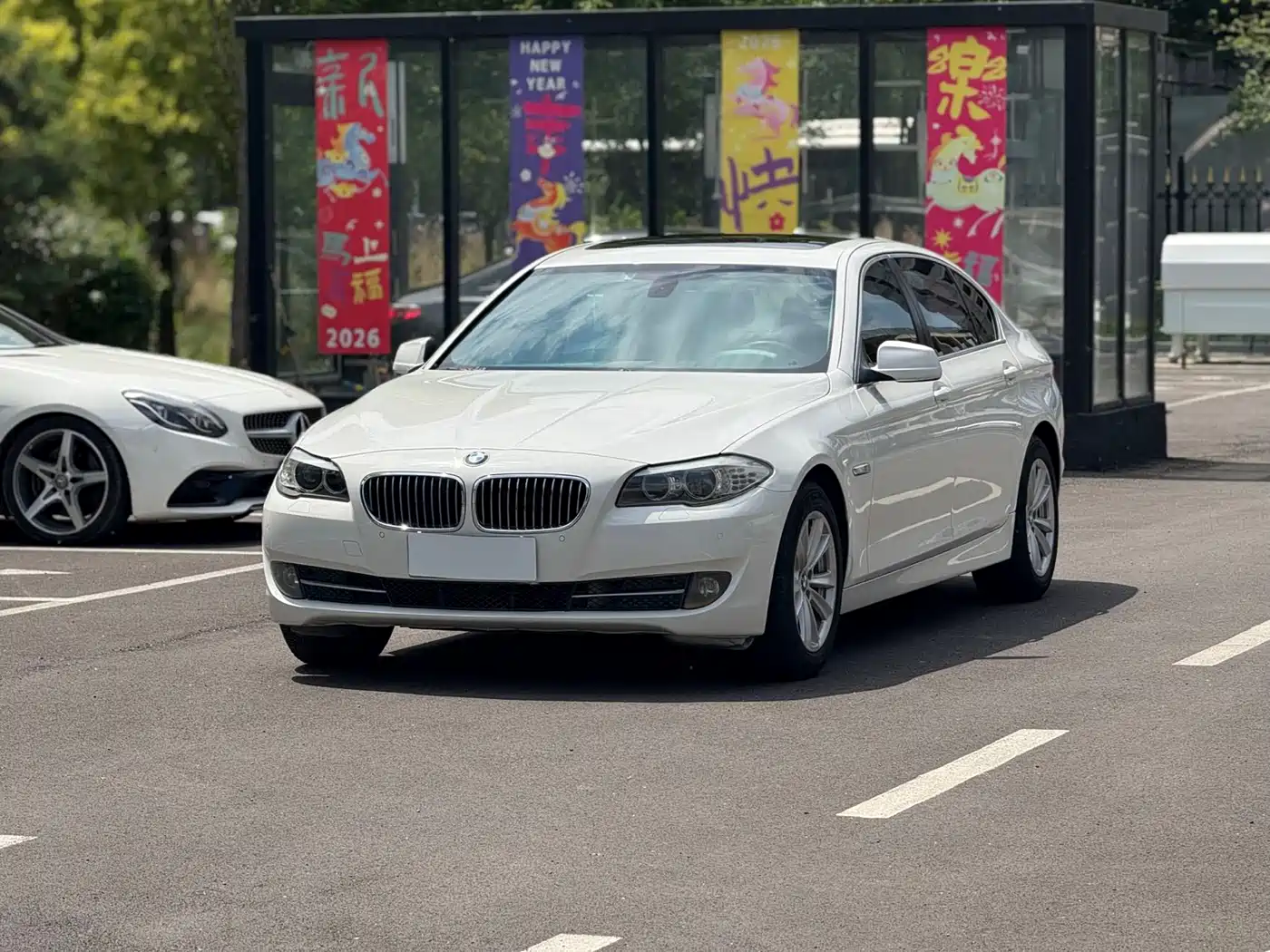BMW 5 Series 2012 523Li Luxury