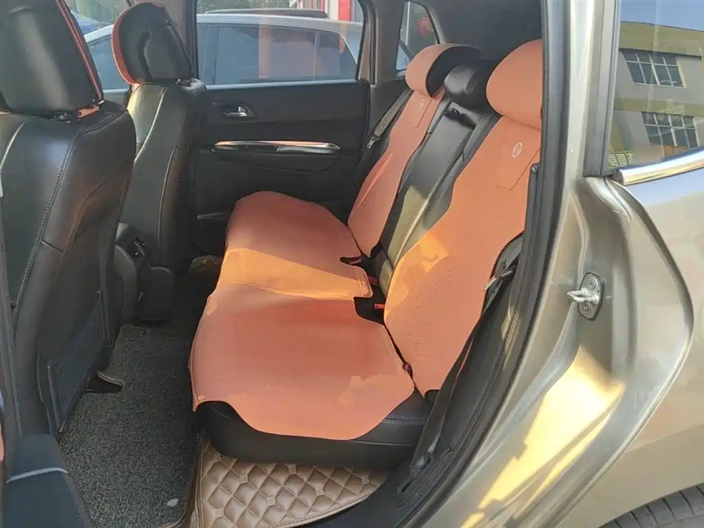 Peugeot 3008 2015 2.0L Automatic Trend Edition фото 17